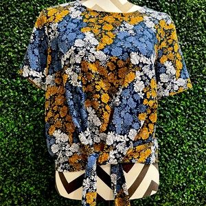 Ann Taylor Small tie bottom floral top